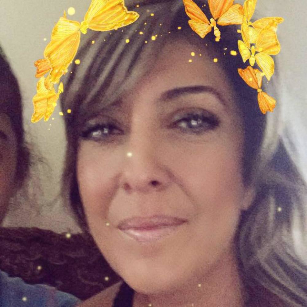 Meet your Posher, Adriana